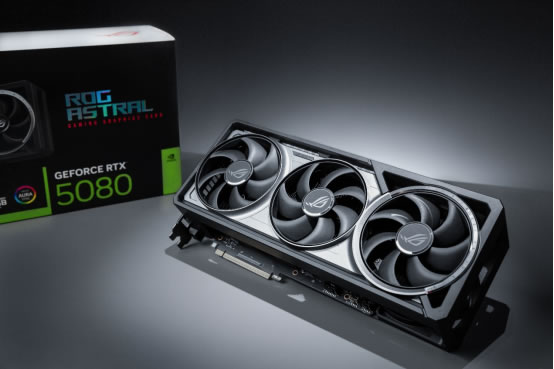 蛇年有新意!华硕携全新RTX 5080显卡迎春开售